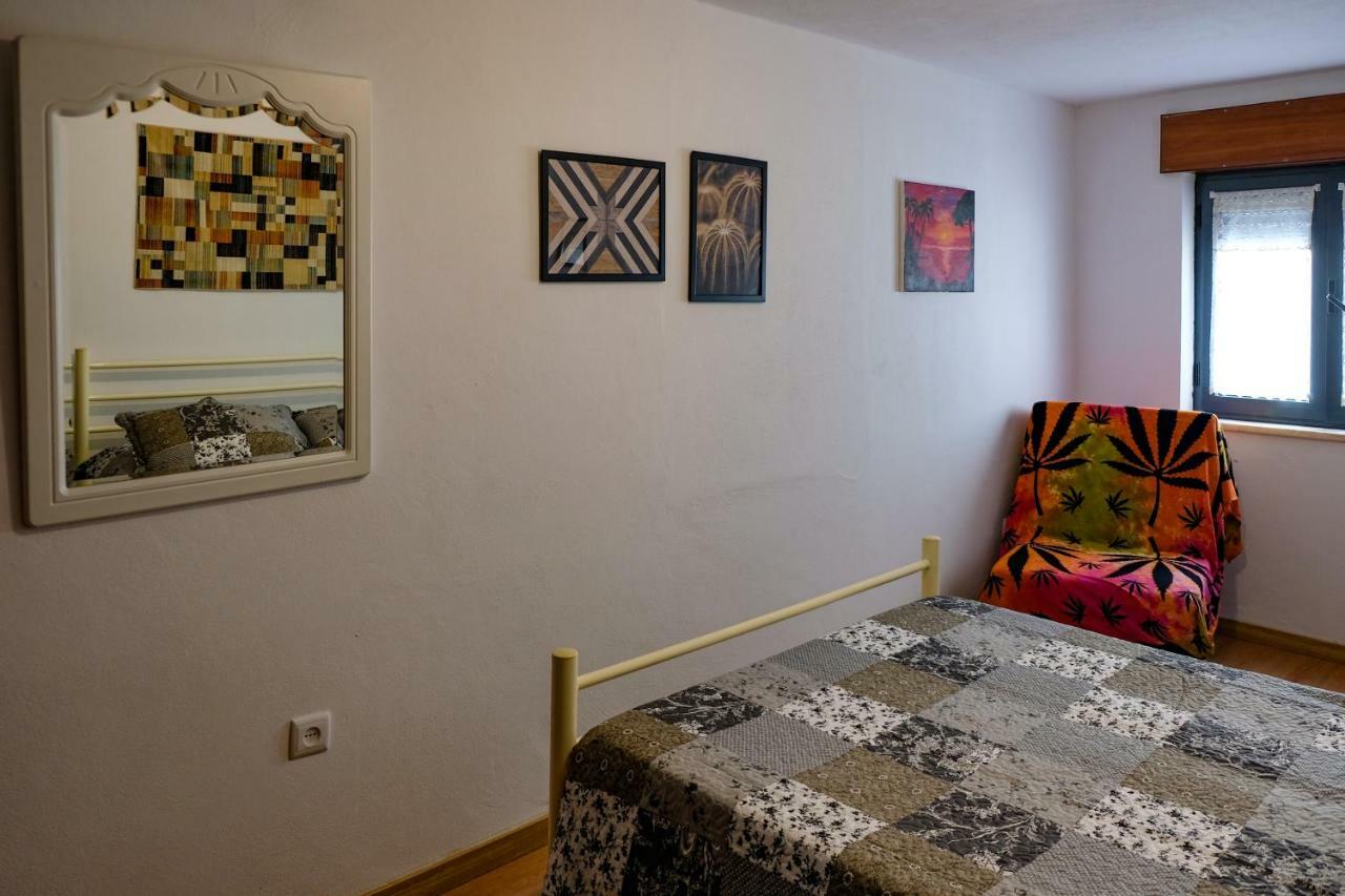 Casa Do Ferreiro II Hotel Gois Ngoại thất bức ảnh